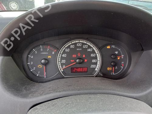 Used Instrument cluster Instrument cluster SUZUKI SWIFT III (MZ, EZ) 1.3 (RS413, ZC11S) (92 hp) 33018682 33018682