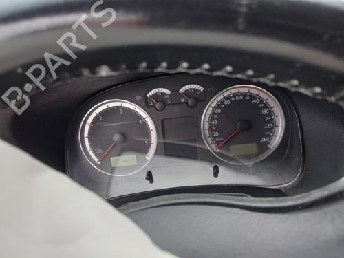 Used Instrument cluster VW GOLF IV (1J1) 1.9 TDI (90 hp) 32132982