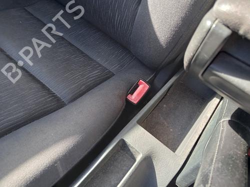 Sikkerhedssele-spænde Sikkerhedssele-spænde AUDI A4 B5 (8D2) 1.9 TDI (116 hp) 33937405 33937405