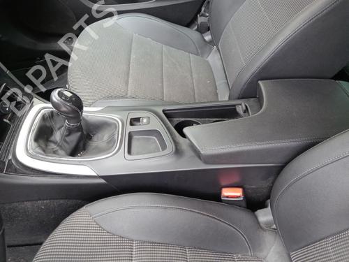 Used Switch OPEL INSIGNIA A Sports Tourer (G09) 2.0 CDTI (35) (110 hp) 29854282