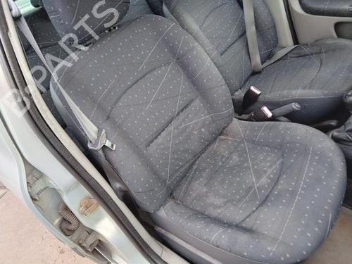 Sikkerhetsbelte-spenne RENAULT CLIO II (BB_, CB_) 1.2 (BB0A, BB0F, BB10, BB1K, BB28, BB2D, BB2H, CB0A,... (58 hp) 30590316