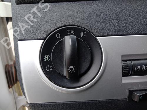 Licht Schakelaar VW TRANSPORTER T5 Bus (7HB, 7HJ, 7EB, 7EJ) 2.0 BiTDI (180 hp) 32361728