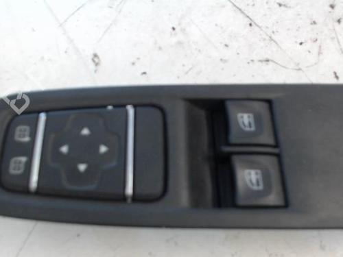Left front window switch RENAULT CLIO IV (BH_) 1.5 dCi 90 | BP26990757I27 