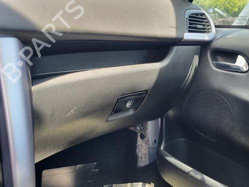 Used Glove box PEUGEOT 207 CC (WD_) 1.6 16V (120 hp) 26982506