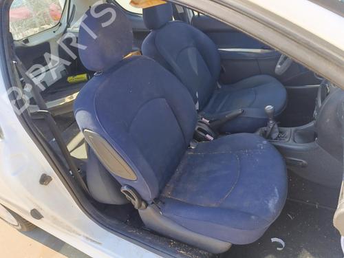 Used Front right seatbelt Front right seatbelt PEUGEOT 206 Hatchback (2A/C) 1.4 HDi eco 70 (68 hp) 40178675 40178675