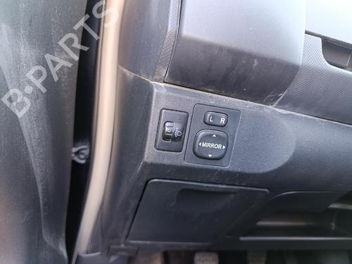 Spejlkontakt Spejlkontakt TOYOTA YARIS (_P9_) 1.0 VVT-i (KSP90_, KSP90R) (69 hp) 36673716 36673716