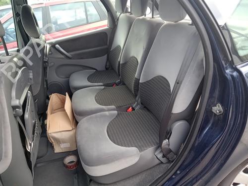 Used Seat buckle CITROËN XSARA PICASSO (N68) 1.6 HDi (90 hp) 31330450
