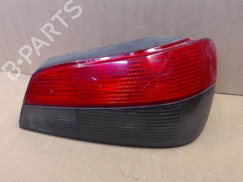 Used Right taillight PEUGEOT 306 Hatchback (7A, 7C, N3, N5) 1.6 (89 hp) 26992870