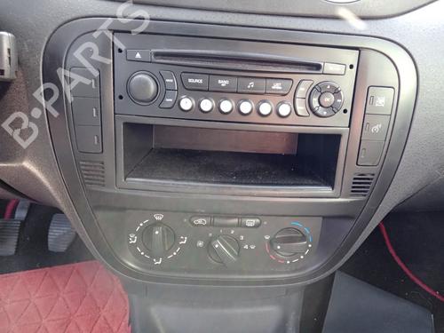 Bilradio CITROËN C3 Pluriel (HB_) 1.4 HDi (68 hp) 26985984