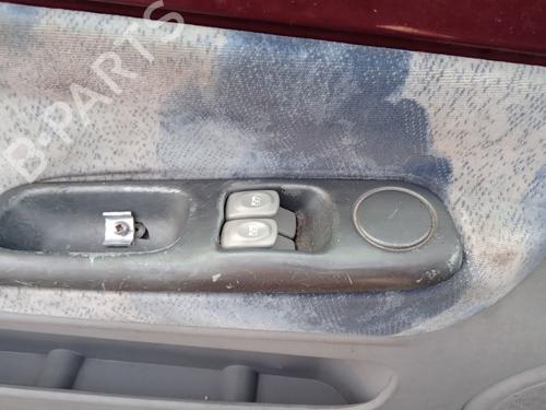 Used Left front window switch RENAULT TWINGO I (C06_) 1.2 (C066, C068) (58 hp) 32194190