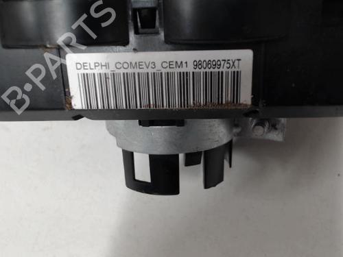 Used Steering column stalk Steering column stalk PEUGEOT 307 (3A/C) 1.6 HDi (90 hp) 26981717 26981717