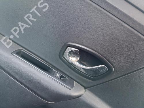Used Left rear window switch Left rear window switch RENAULT MEGANE III Grandtour (KZ0/1) 1.5 dCi (KZ09, KZ0D, KZ1G, KZ29, KZ14, KZ1W, KZ10, KZ1F,... (110 hp) 39583610 39583610