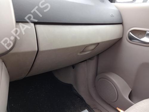 Glove box RENAULT GRAND SCÉNIC II (JM0/1_) 1.9 dCi (JM14) 8200554416