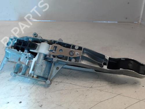 Front right exterior door handle PEUGEOT 208 I (CA_, CC_) 1.2 VTI 82 | BP27015405C129 