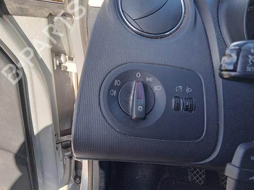 Forlygtekontakt SEAT IBIZA IV (6J5, 6P1) 1.2 (60 hp) 30127874