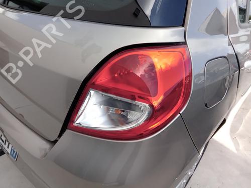 Used Right taillight RENAULT CLIO III (BR0/1, CR0/1) 1.5 dCi (C/BR0G, C/BR1G) (68 hp) 27000800