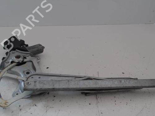 Rudehejsemekanisme ventre foran TOYOTA YARIS (_P9_) 1.4 D-4D (NLP90_, NLP90R) (90 hp) 30491003