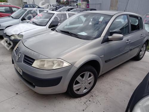 Antriebswelle links vorne für RENAULT MEGANE II (BM0/1_, CM0/1_) 1.5 dCi (BM1E, CM1E) (106 hp) 27524344
