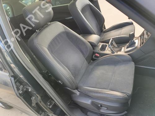 right-front-seat-ford-s-max-wa6-2006-2007-2008-2009-2010-2011-2012-2013-2014-39458315 main image