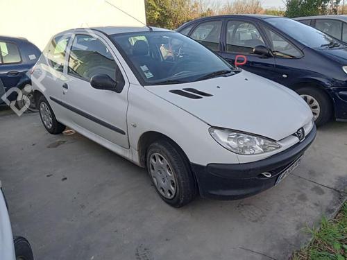 Front bumper PEUGEOT 206 Hatchback (2A/C) 1.4 HDi eco 70 | BP27007207C7 