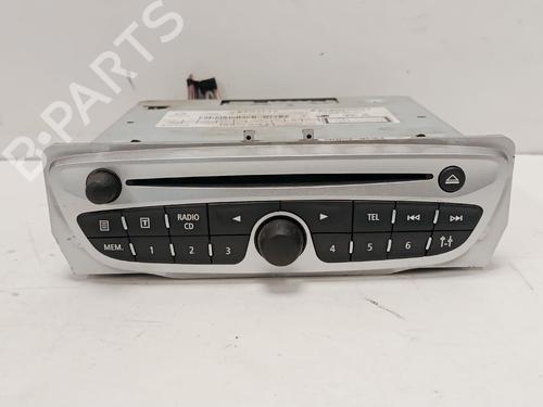 radio-renault-megane-iii-hatchback-bz01_-b3_-2008-38955243 main image