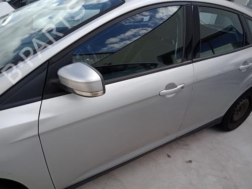 Venstre fortil udvendigt håndtag FORD FOCUS III 1.6 TDCi (115 hp) 27001178