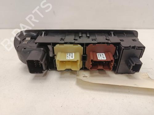 Used Left front window switch Left front window switch 38789004 38789004
