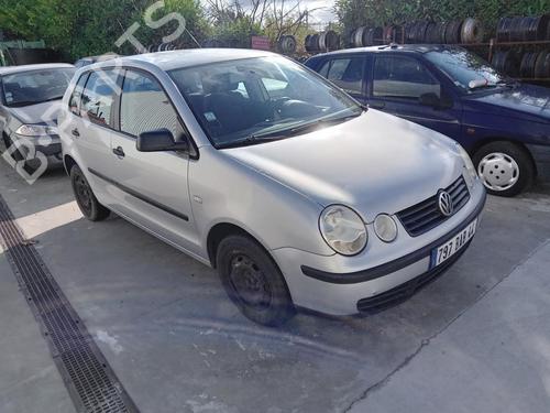 Used Front right exterior door handle VW POLO (9N_, 9A_) 1.9 SDI (64 hp) 27003467