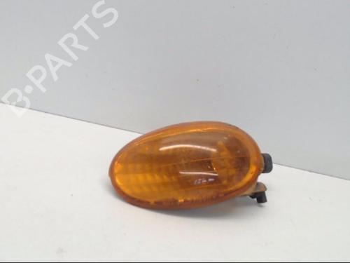 Used Left front indicator FIAT MULTIPLA (186_) 1.9 JTD 105 (186AXB1A) (105 hp) 26992512