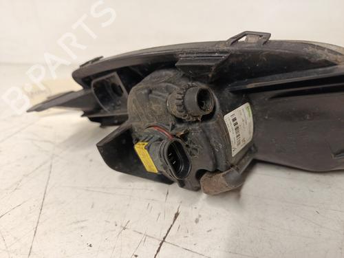 Used Right front fog light Right front fog light PEUGEOT 308 SW I (4E_, 4H_) 1.6 HDi (92 hp) 33951194 33951194
