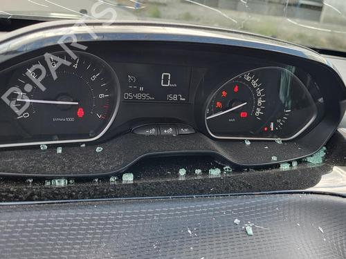Used Instrument cluster PEUGEOT 2008 I (CU_) 1.2 VTi (82 hp) 27019219