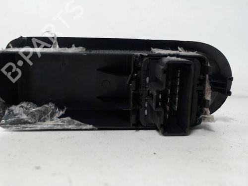 Used Left front window switch Left front window switch RENAULT GRAND SCÉNIC II (JM0/1_) 1.5 dCi (JM1E) (106 hp) 28493206 28493206