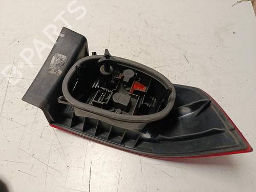 left-taillight-renault-laguna-ii-bg01_-2001-2002-2003-2004-2005-2006-2007-33805946 main image