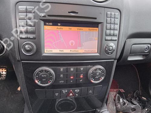 Used Climate control MERCEDES-BENZ M-CLASS (W164) ML 300 CDI 4-matic (164.121) (204 hp) 26986552