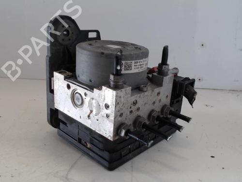 Used ABS pump ABS pump AUDI A3 Sportback (8VA, 8VF) 2.0 TDI (150 hp) 27002618 27002618