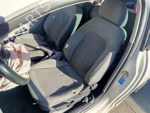 Used Headrest Headrest 39032835 39032835