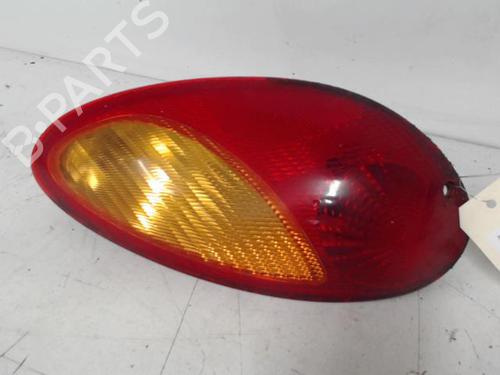 Feu arrière droit CHRYSLER PT CRUISER (PT_) 2.0 (141 hp) 30881829