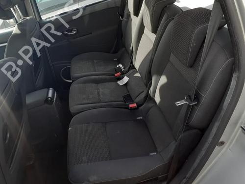 Used Front right exterior door handle RENAULT SCÉNIC III (JZ0/1_) 1.5 dCi (110 hp) 27010257