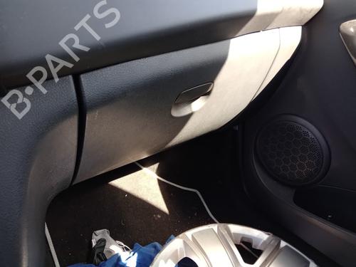 Handskerum Handskerum DACIA SANDERO II 1.0 SCe 75 (B8JC, B8JD, B8NC) (73 hp) 33546533 33546533