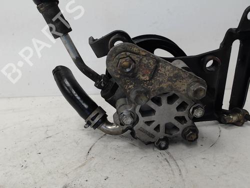 Used Steering pump Steering pump TOYOTA AVENSIS (_T25_) 2.0 D-4D (CDT250_, CDT250R) (116 hp) 26986783 26986783