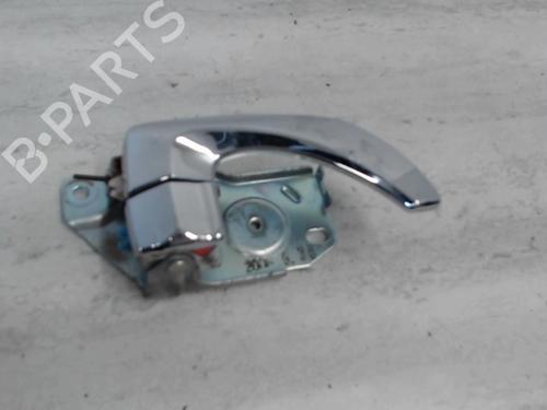 Used Rear right interior door handle KIA SORENTO I (JC) 2.5 CRDi (170 hp) 27019962