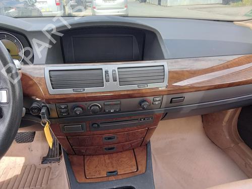 Handskerum BMW 7 (E65, E66, E67) 730 d (218 hp) 26996349