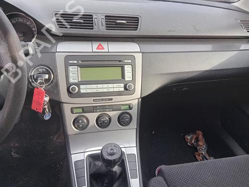 Handskerum VW PASSAT B6 (3C2) 1.9 TDI (105 hp) 26994538