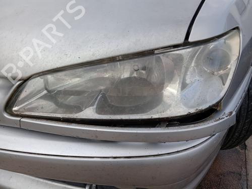 Used Left headlight PEUGEOT 306 Hatchback (7A, 7C, N3, N5) 1.8 16V (110 hp) 32302598
