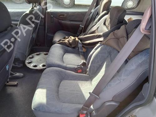 Used Rear seat RENAULT ESPACE III (JE0_) 2.2 12V TD (JE0E, JE0H, JE0P) (113 hp) 27006527