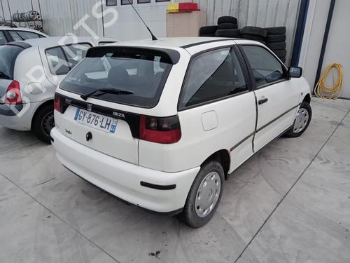 Used Rear windshield wiper arm Rear windshield wiper arm SEAT IBIZA II (6K1) 1.4 i (60 hp) 33173617 33173617
