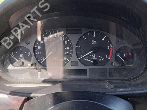 Used Instrument cluster Instrument cluster BMW 3 (E46) 330 d (184 hp) 27025410 27025410