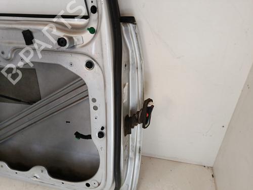 Used Left front door Left front door 33611985 33611985