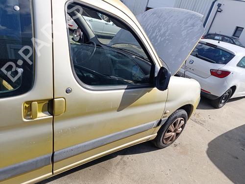 Used Front right exterior door handle Front right exterior door handle 38955316 38955316
