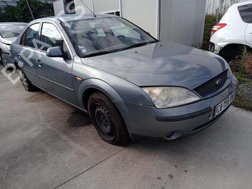Used Right front fog light FORD MONDEO III Saloon (B4Y) 2.0 16V TDDi / TDCi (115 hp) 27016233